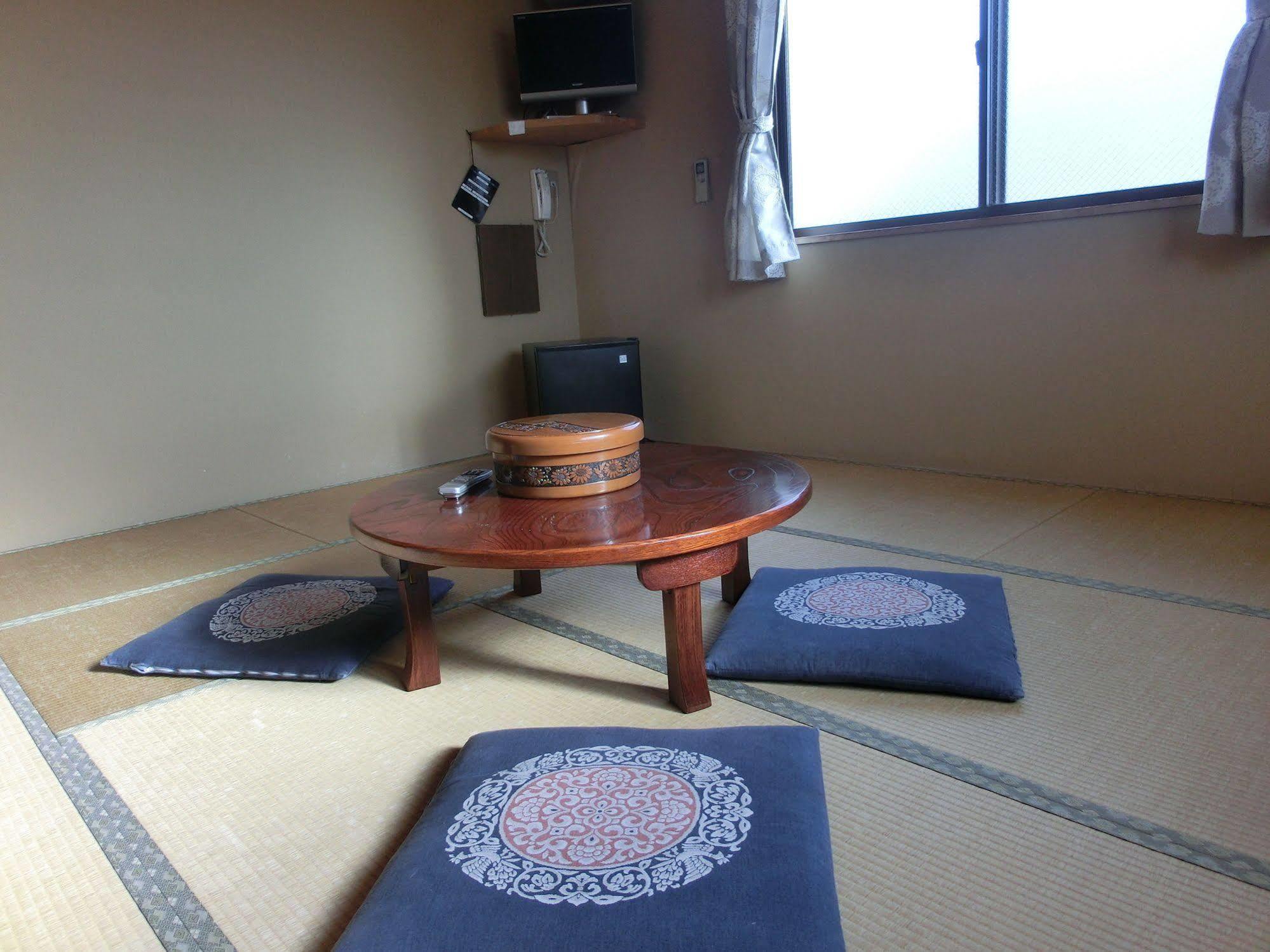 Hotel Oyado Iguchi Takayama  Esterno foto