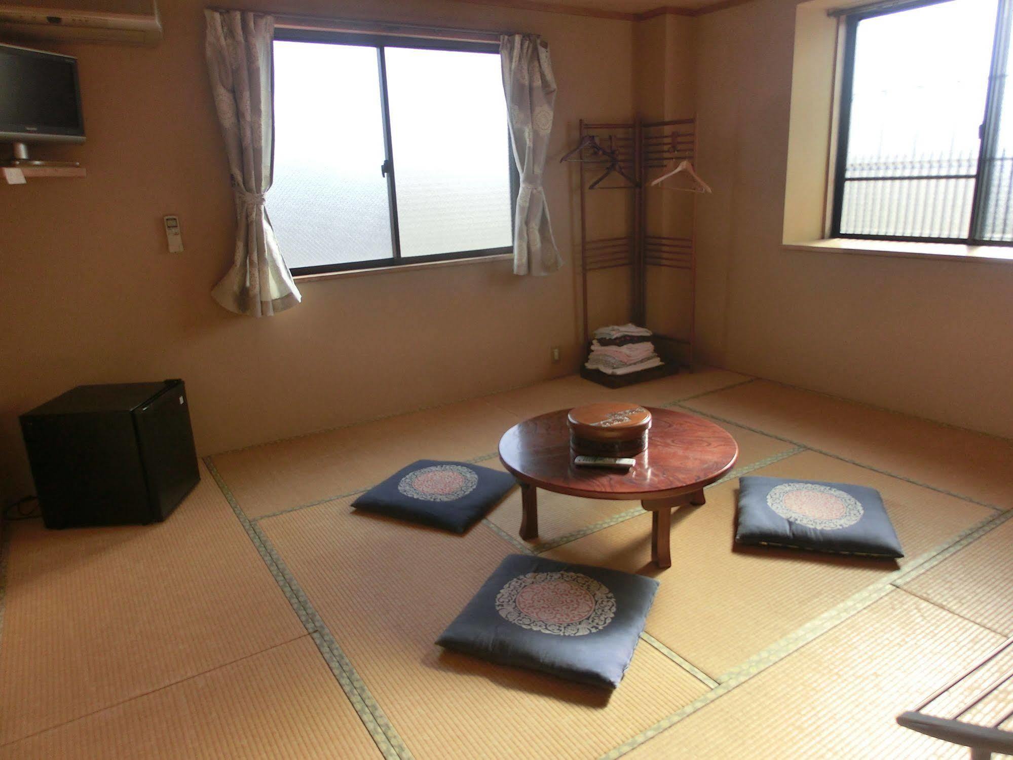 Hotel Oyado Iguchi Takayama  Esterno foto